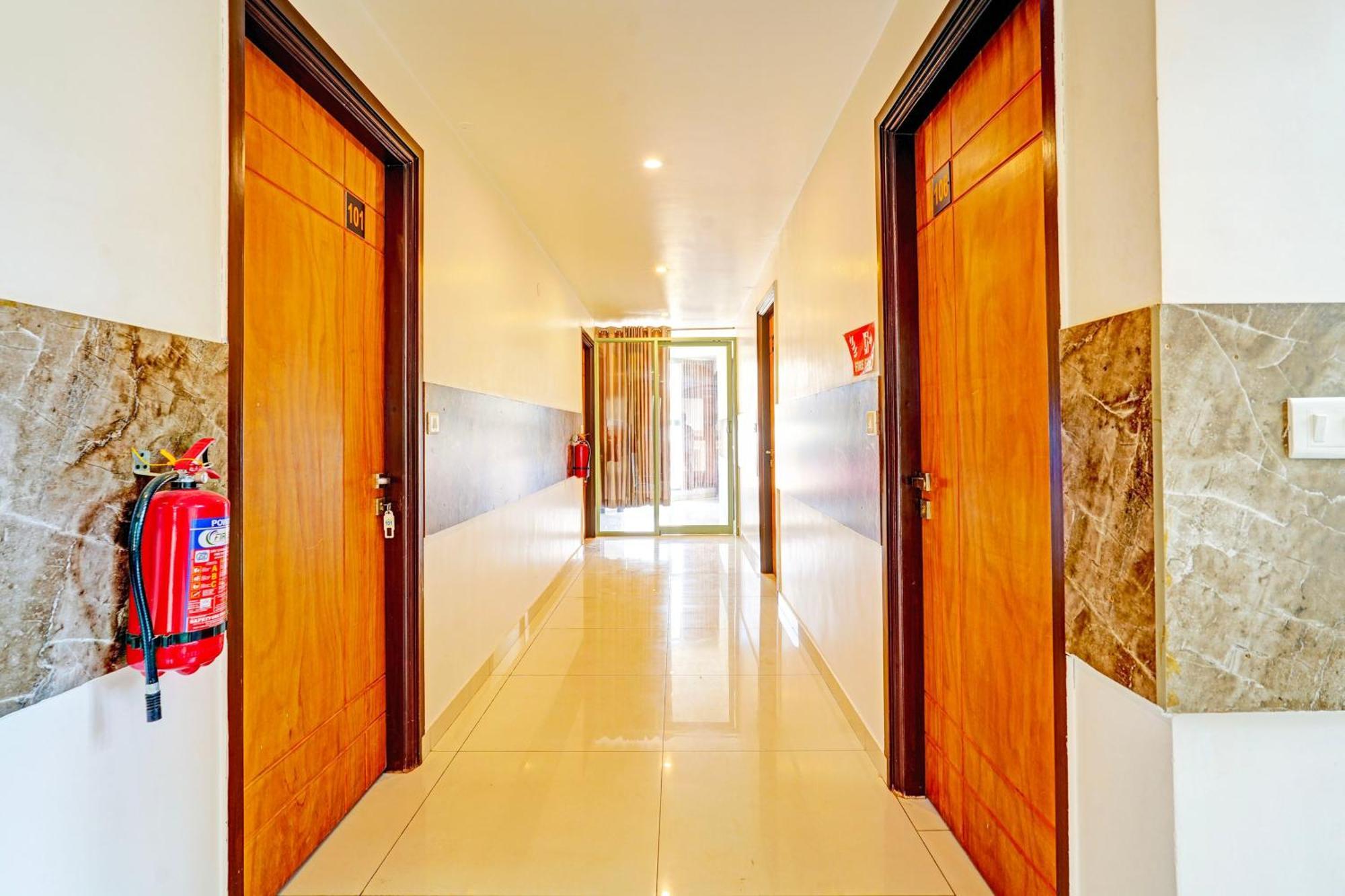 Super Hotel O Kaveri Road Mysore Narasimharaja Puram Extérieur photo